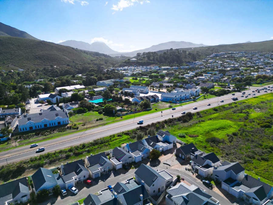 3 Bedroom Property for Sale in Sandbaai Western Cape
